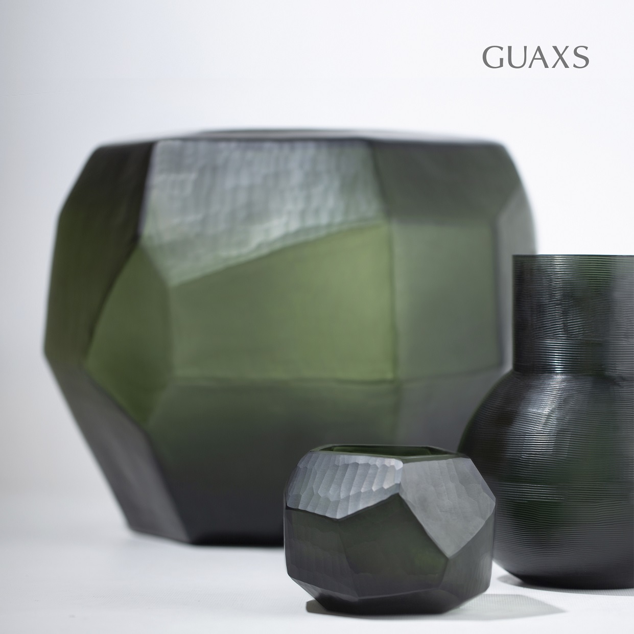 cubistic-round-guaxs-black-steelgrey-guaxs-dark-green-1653BS (3)