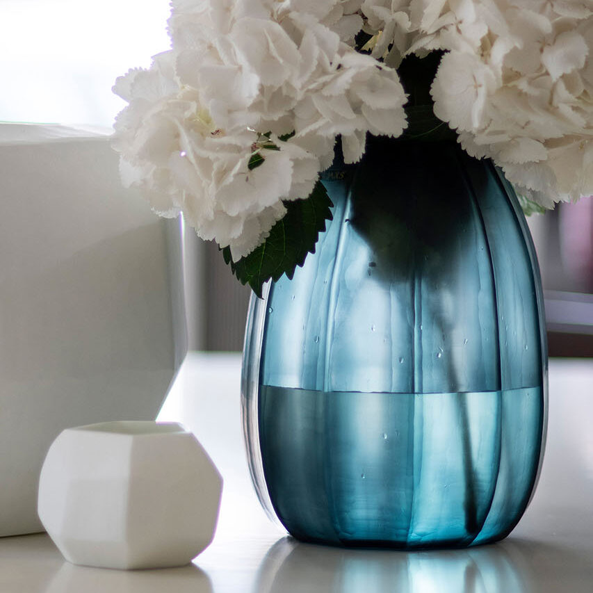 Designer vase GUAXS koonam oceanblue indigo