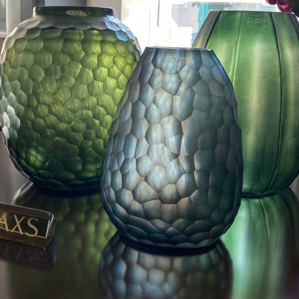 Luxury Vases GUAXS Accessories Showroom FMDESIGN20220824_143539273_iOS