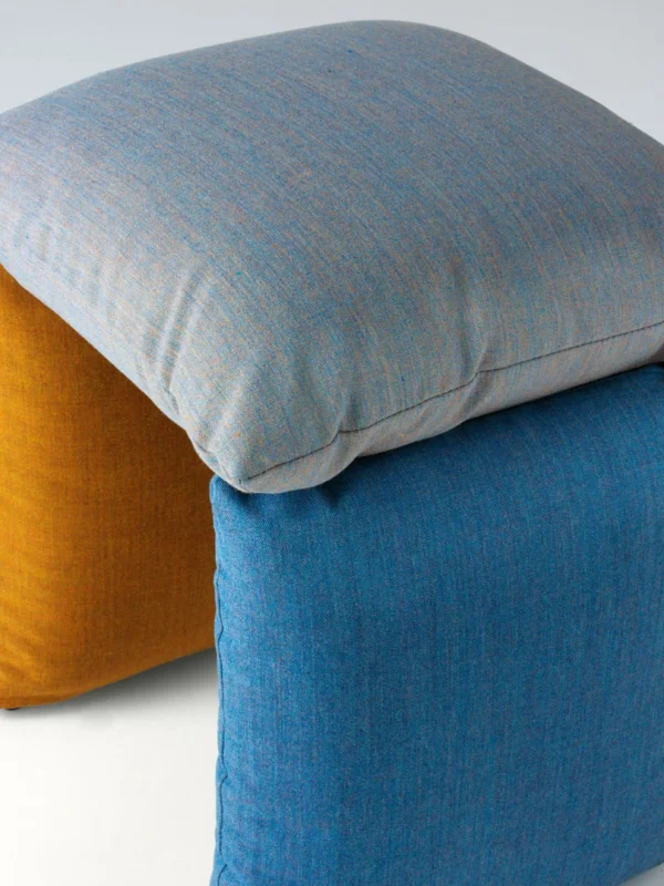 Pillow-219-detail-ET-AL-Modern-Office-Furniture